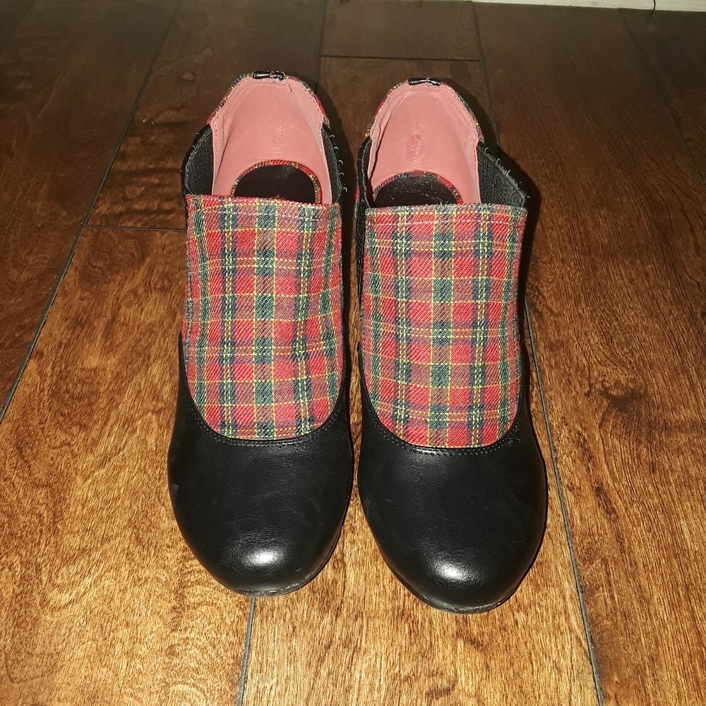 Women's Booties